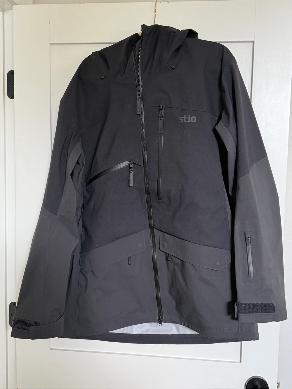 Stio Men's Figment Ski Shell NWT Abyss